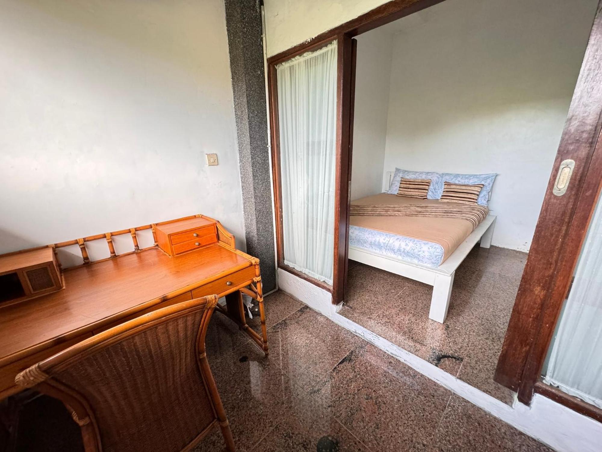 Giri Hill Homestay 누사두아 외부 사진