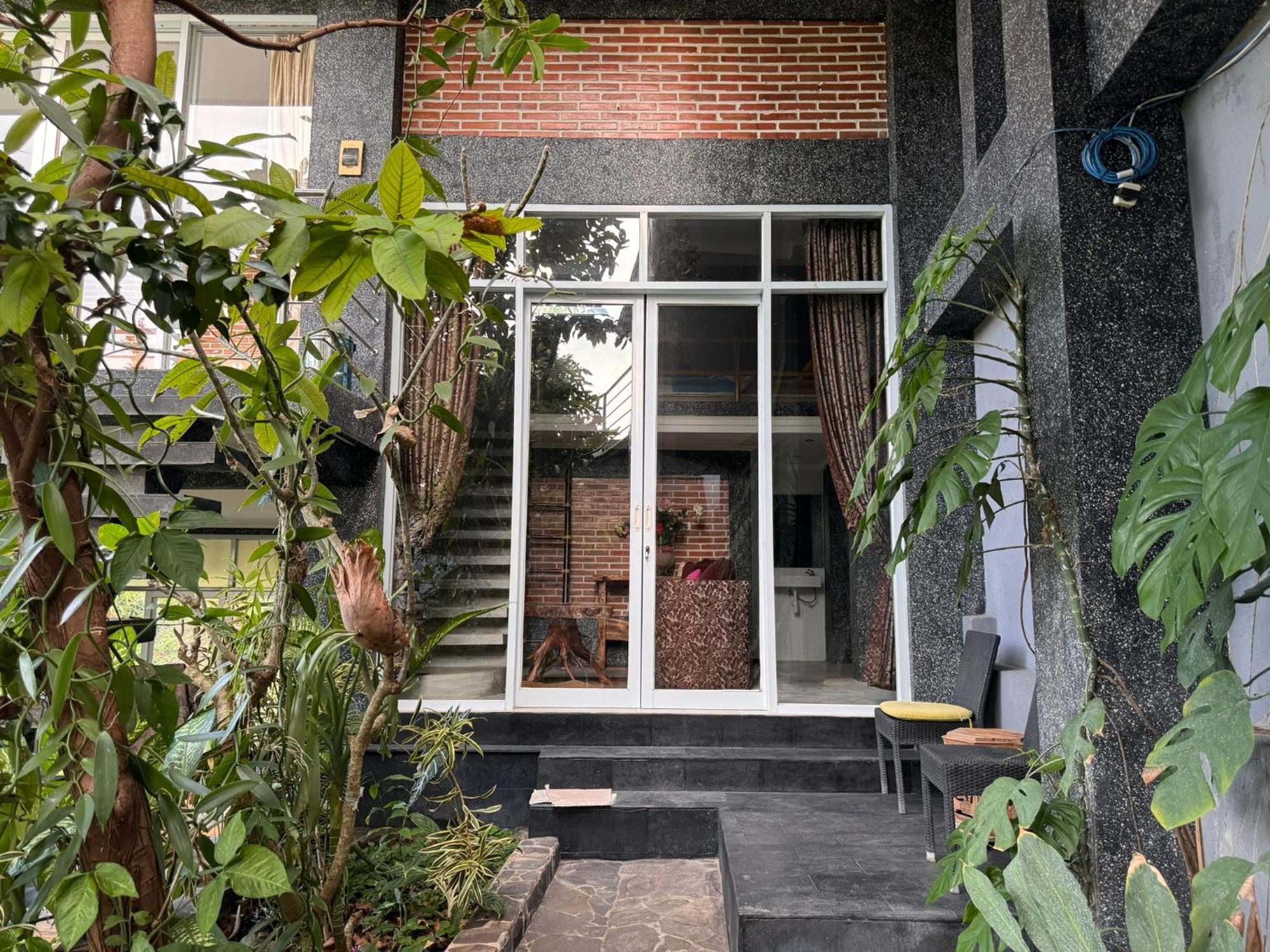 Giri Hill Homestay 누사두아 외부 사진